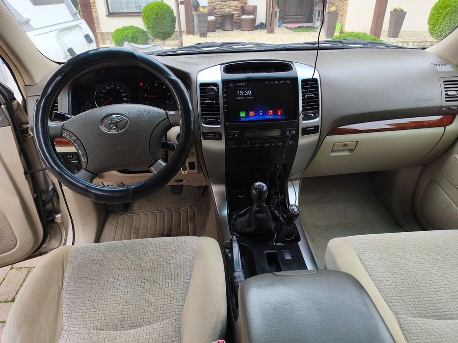 De vanzare Toyota Land Cruiser J120