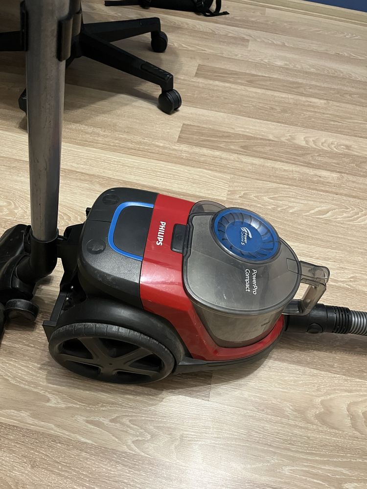 Прахосмукачка Philips PowerPro Cyclone 5