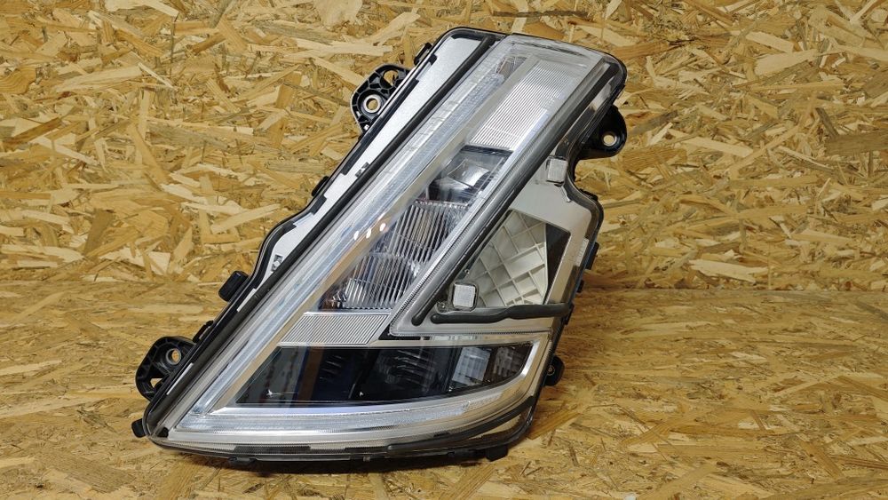 Ляв фар за Волво ФХ5 Volvo FH5 FH4B  Full LED