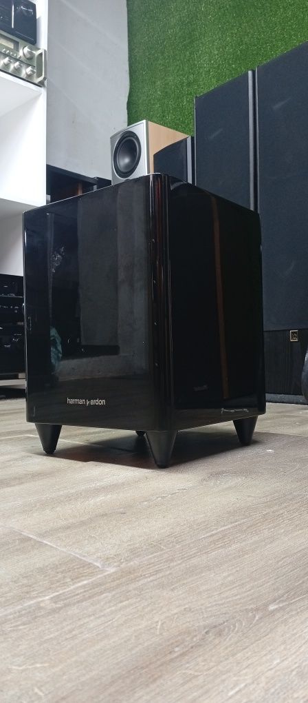 Активен субуфер Harman Kardon hkts-200
