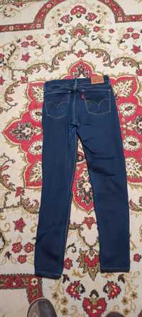 Blue jeans Levi's 710 Super Skinny