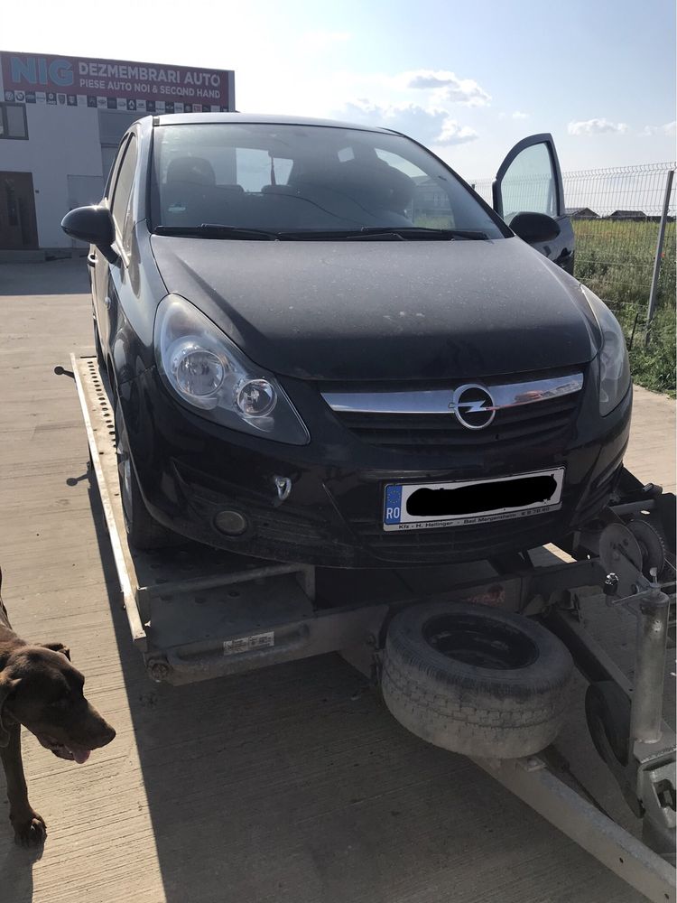 Bara fata /spate Opel Corsa D an 2008 culoare Z20R