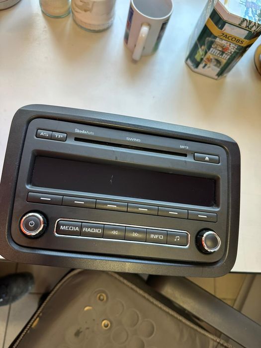 Vând Casetofon Skoda