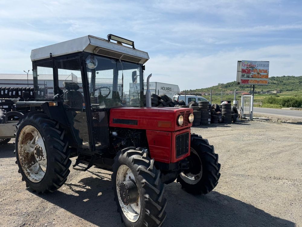 Universal UTB 640 DTC