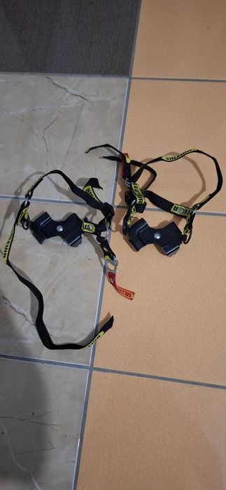 Semi-Coltari/gherute/crampoane Salewa pt zapada/gheata cu husa inclusa