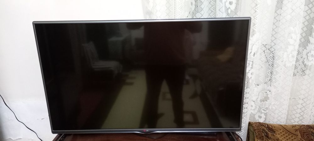 Телевиз Lg 42 дюйма