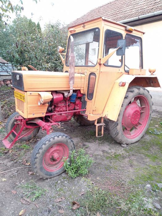 Tractor 445  de vinzare