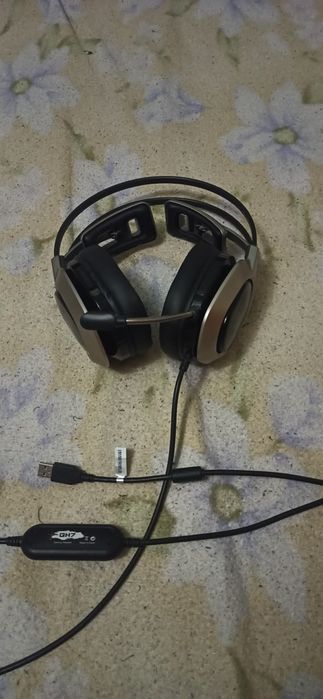 Игровые наушники