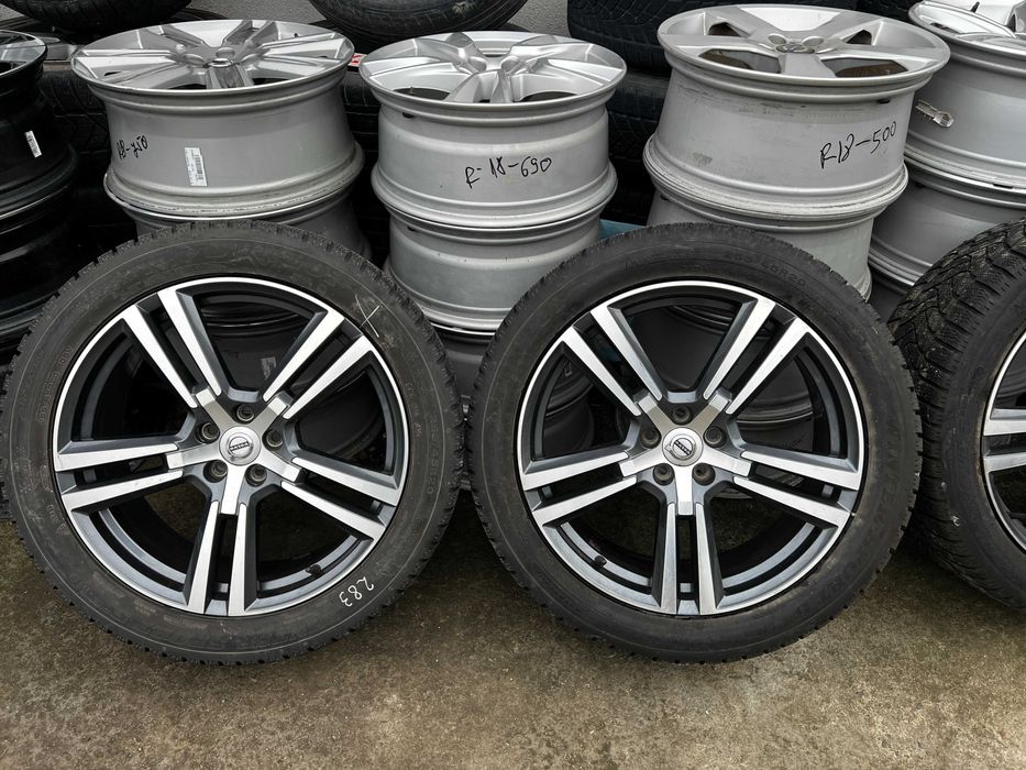 Jante Volvo Xc40 Xc60 Xc70 R20 5-Double Spoke - Tech Black