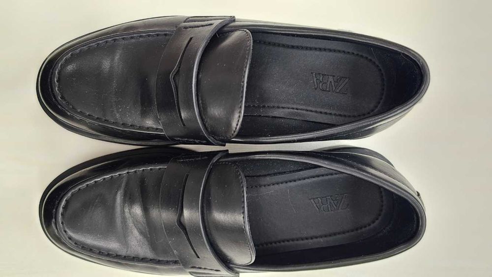 MOCASINI ELEGANȚI ZARA adulți- băieți- adolescenți, mărimea 39, negri