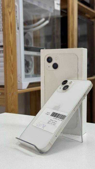 Айфон 13 с коробкой