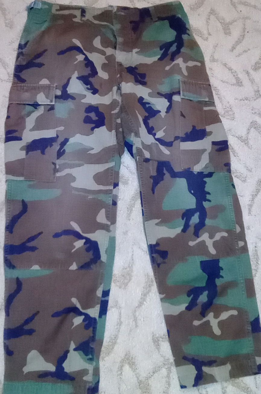 Pantaloni Army Camuflaj (Medium Short )