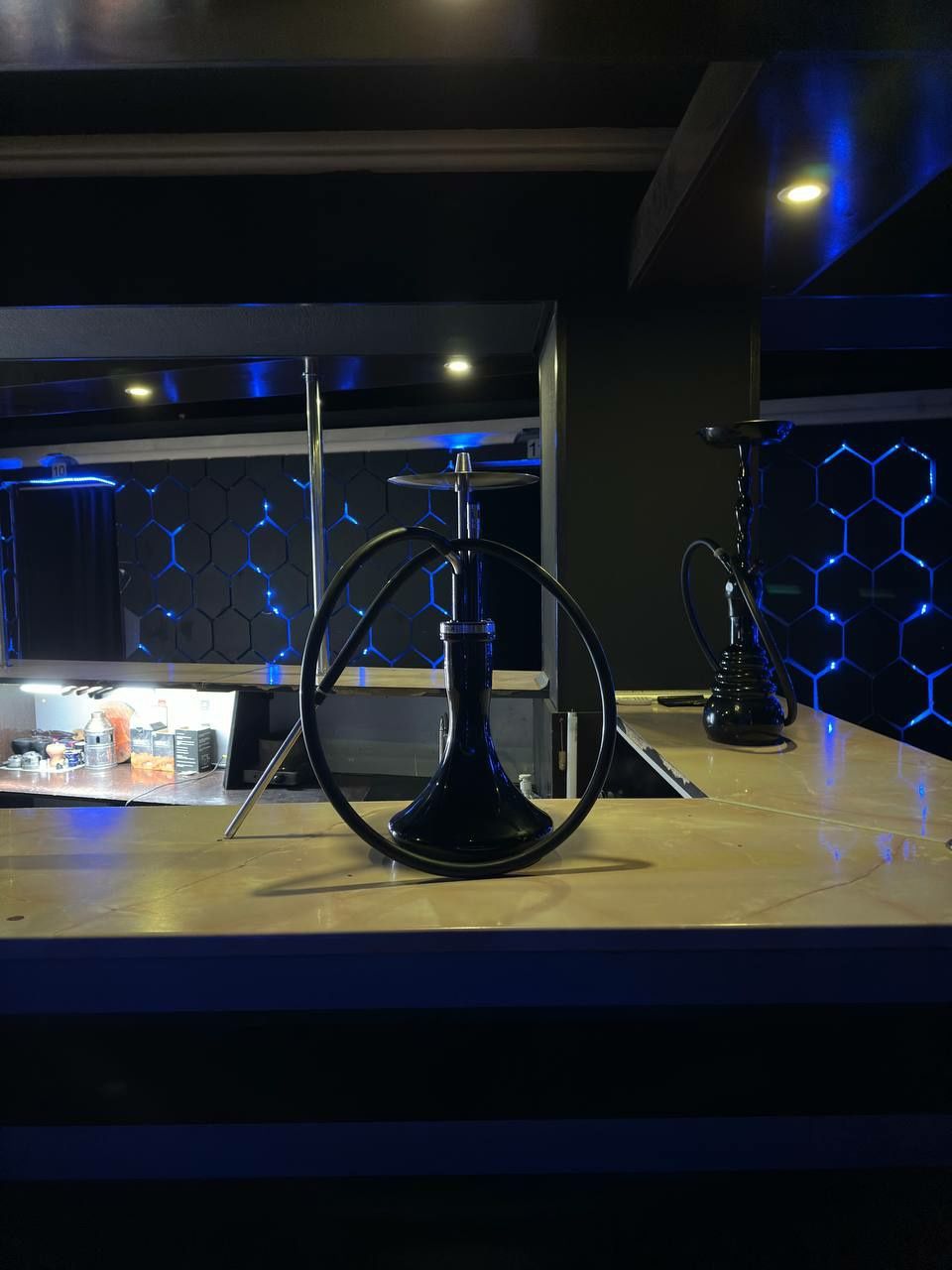 Mega playtatiion Club sotiiladi