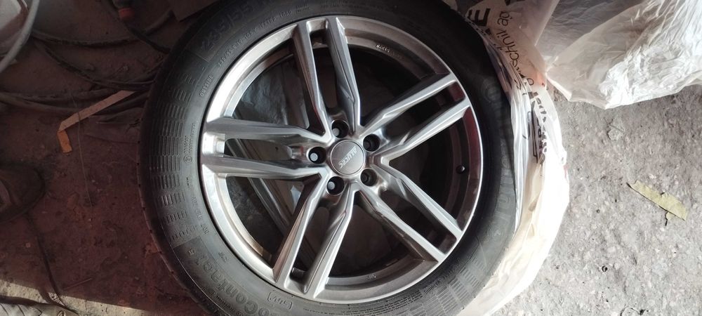 Продавам джанти с гуми за Range Rover