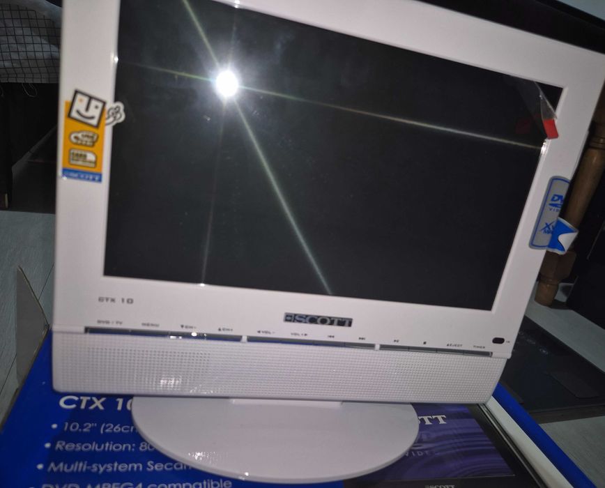 Combined Lcd/tv/dvd ctx 10,nou in cutie.