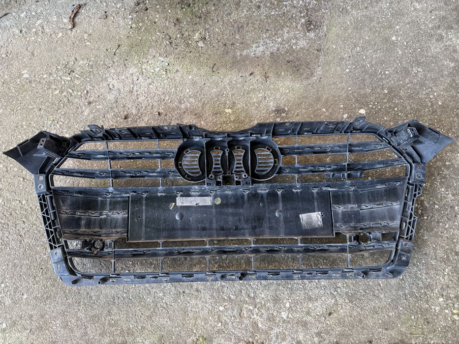 Vand grila originala Audi A5 F5 S-line