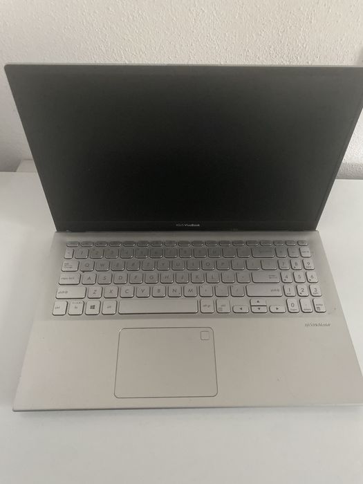 laptop asus vivobook