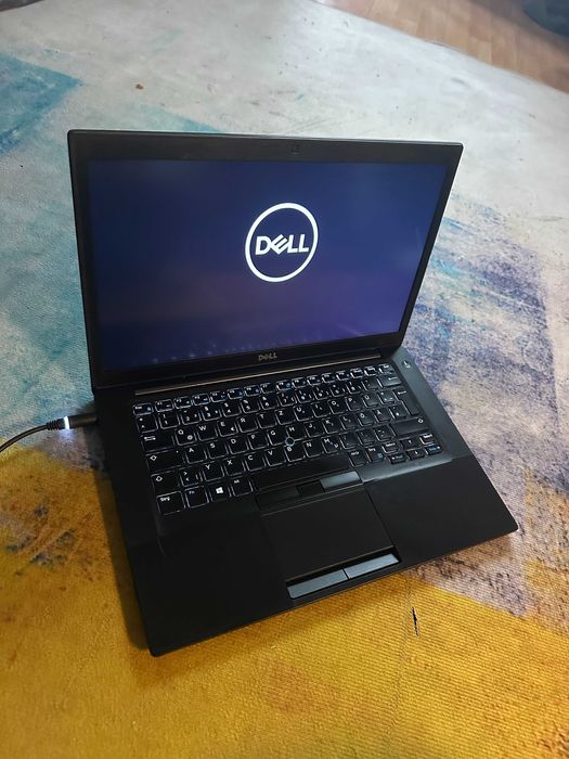 laptop latitude Dell 7480, core i7 gen 7, 4 gb ddr4, ssd 240 gb