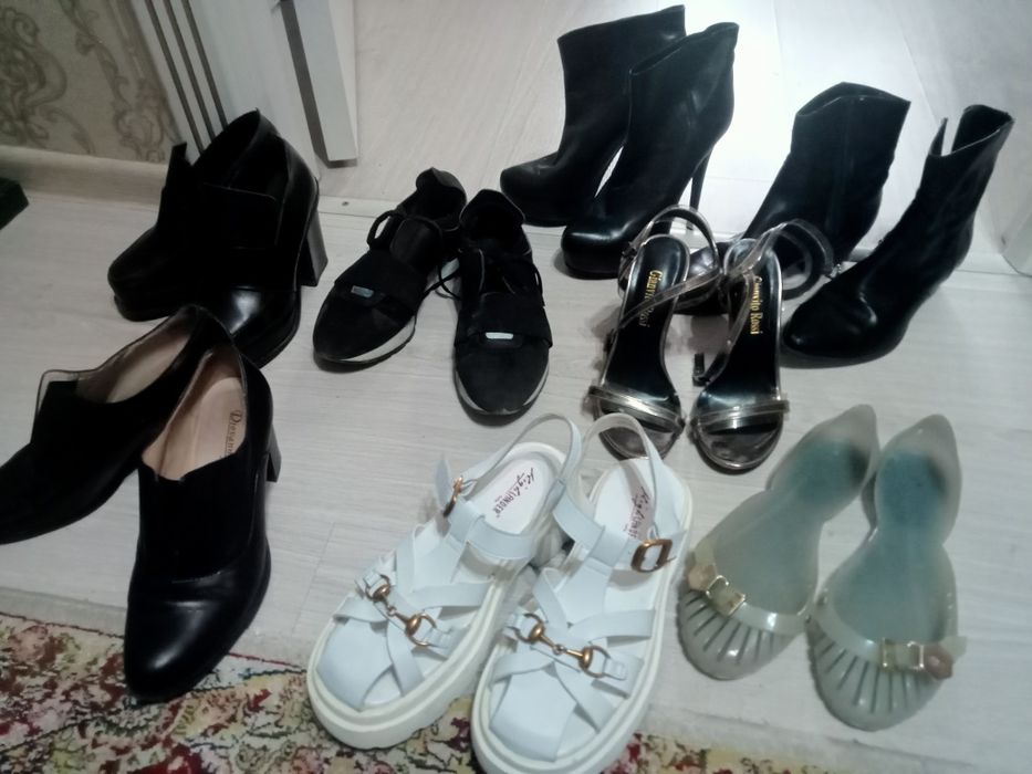 Срочно продам Обувь женская, размер 35