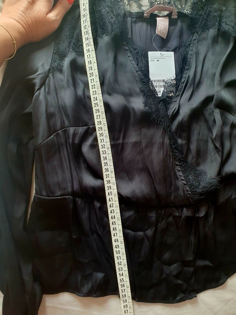 Vand bluza dama , noua cu eticheta, marca H&M, marime 48