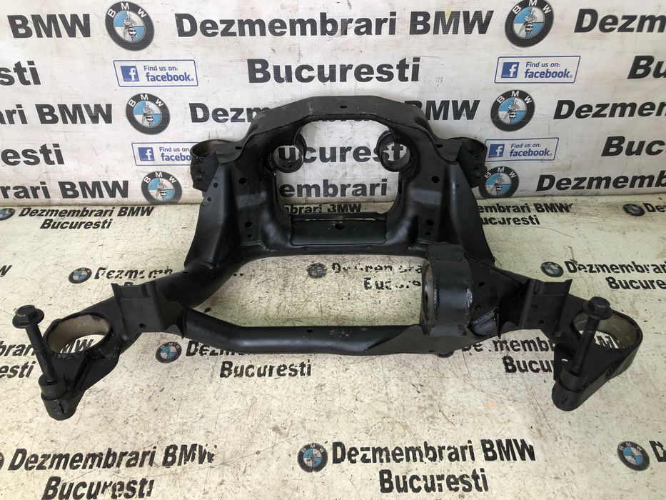 Punte spate intarita si proaspat vopsita electrostatic BMW E46