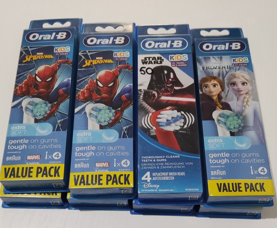 Set 4  rezerve pentru copii Oral-B!