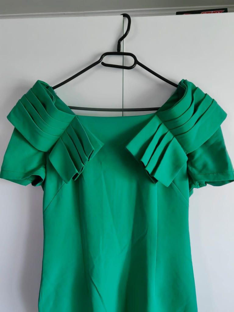 Rochie verde mărimea M/L