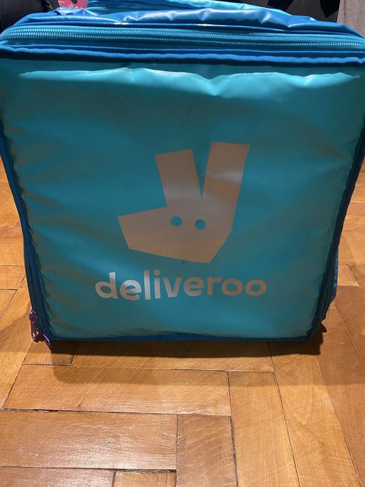 Delivero Geanta Termina