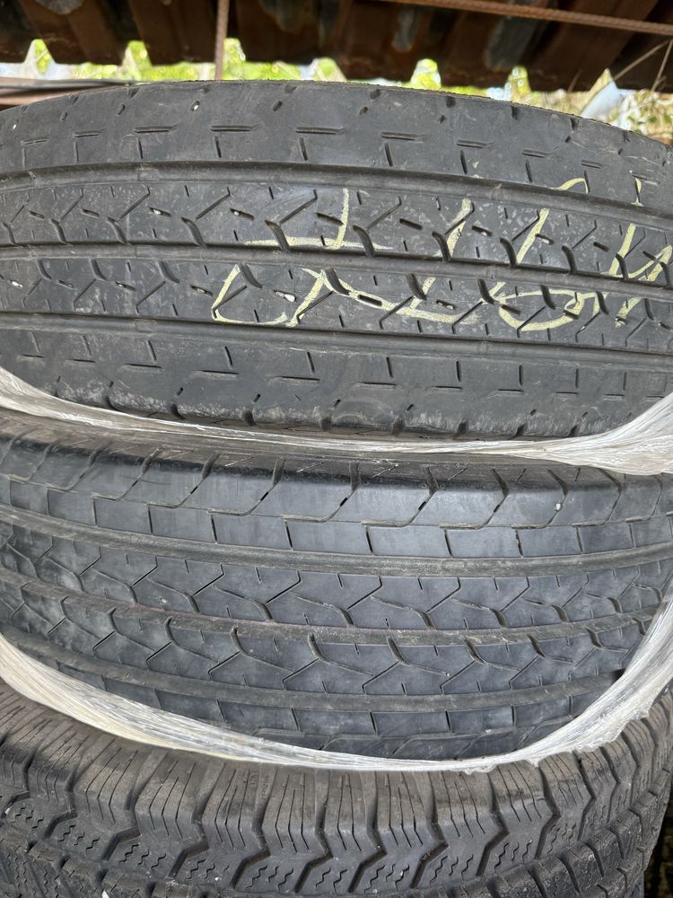 Бусови гуми 195.75.16С Firestone
