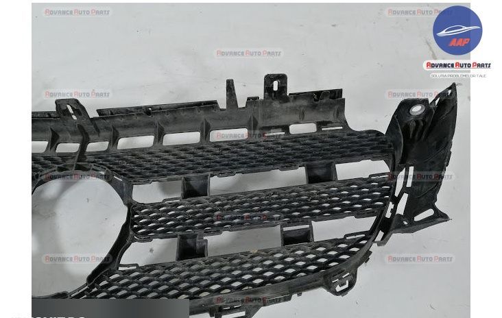 Оригинален централен решетъчен държач Мерцедес-Бенц / Mercedes-Benz E-