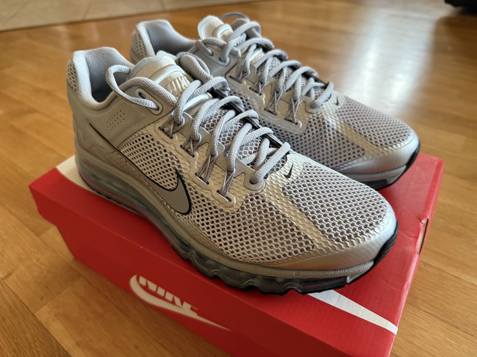 Nike AIR MAX 2013 44/28см
