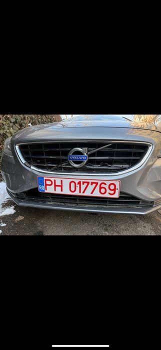 Volvo v40 momentum