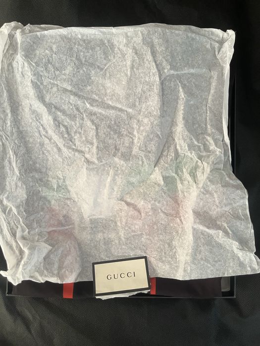 Тениска Gucci.