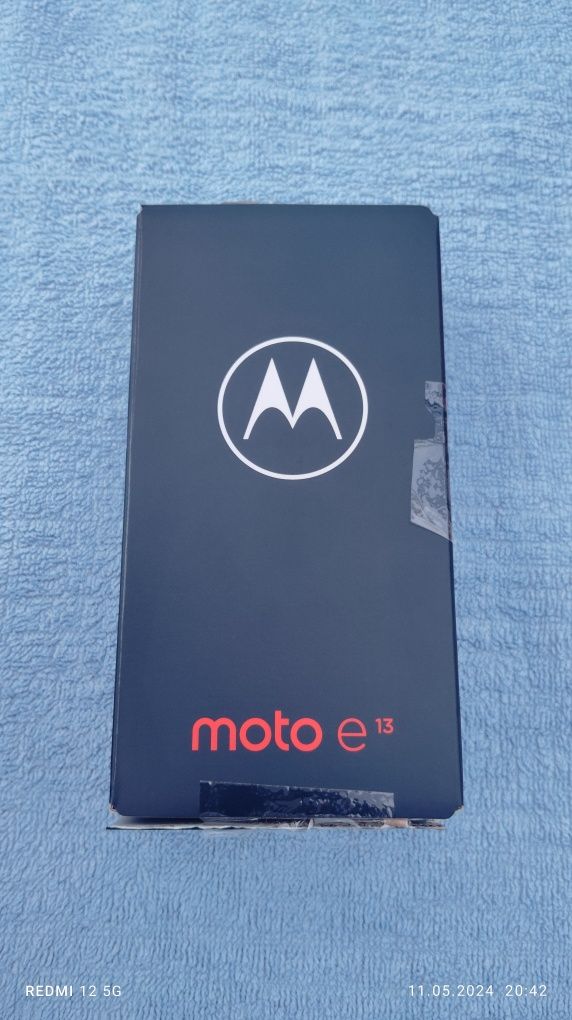 Telefon mobil Motorola Moto e13, Dual SIM, 64GB, 2GB RAM, 4G