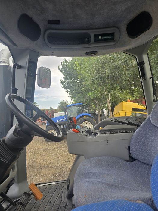 New holland t8050