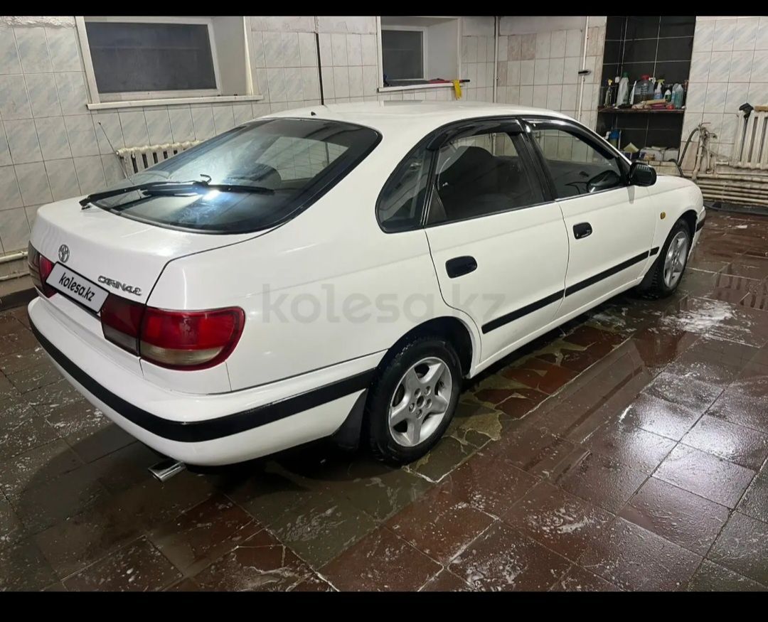 Toyota Carina E.  1992г обьем 2.