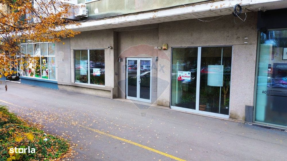 ULTRACENTRAL - Spatiu comercial