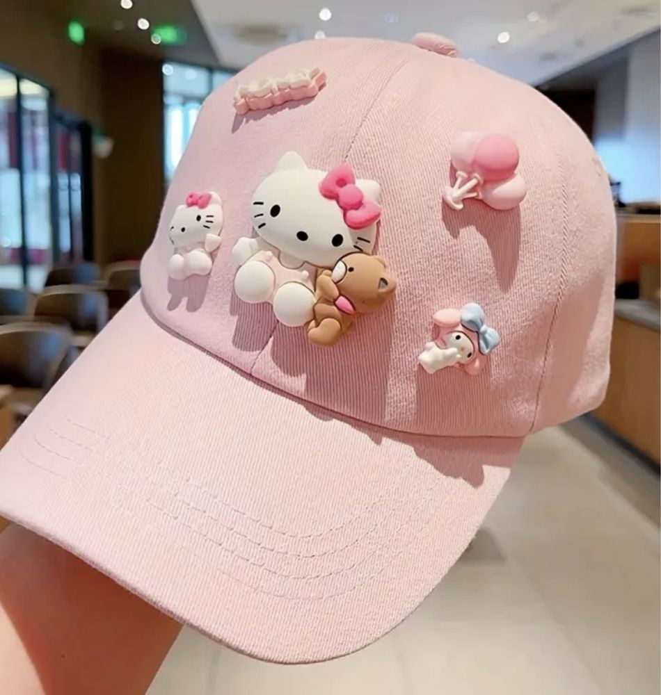 Продам для девочек кепку hello kitty