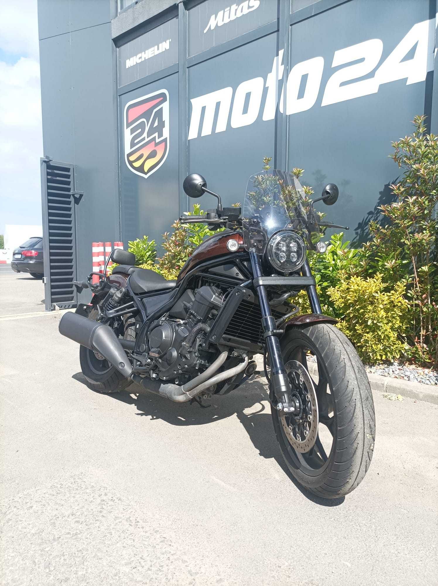 HONDA REBEL 1100 MT 2022, Rulat 7500 km