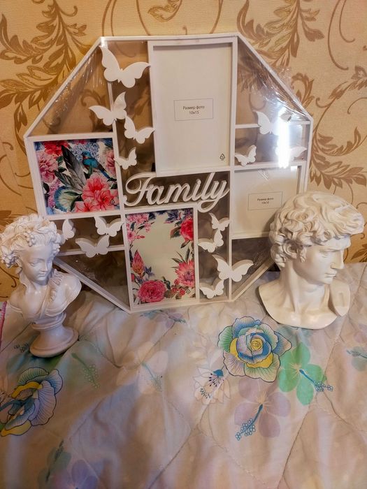Продам статуэтки и рамку для фотографий