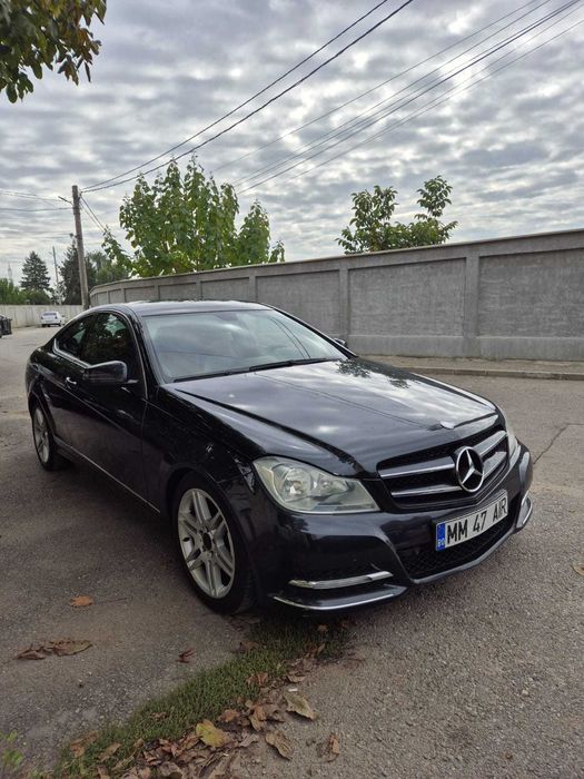 Mercedes C180 Coupe Facelift 2012 Automata 7G-Tronic