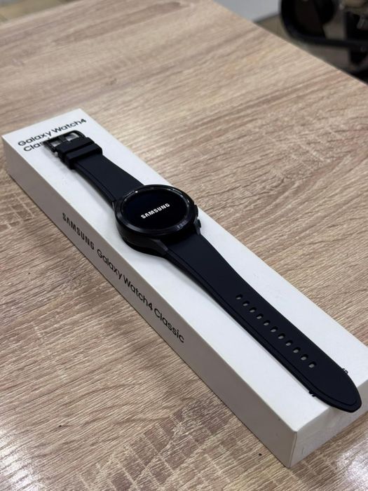 Samsung galaxy Watch 4 classic(os14b)