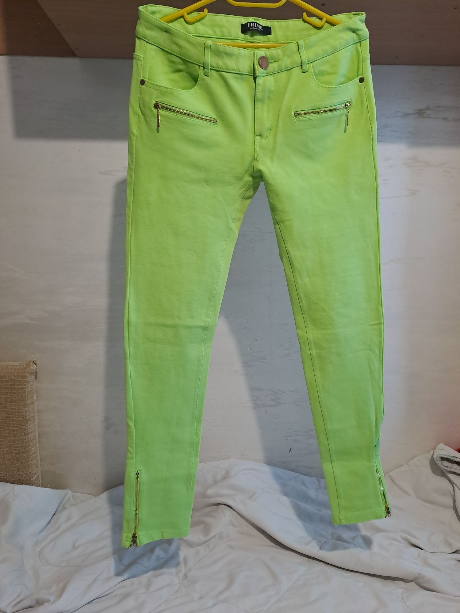Зелени дънки (Denim)