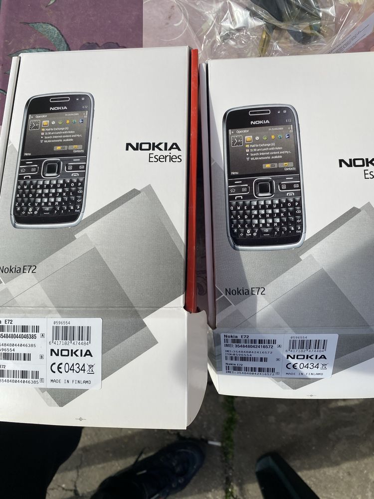 Nokia E72 nou la cutie