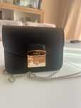 Furla metropolis