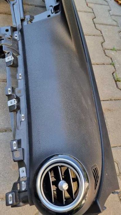 plansa bord cu airbag mercedes e w213