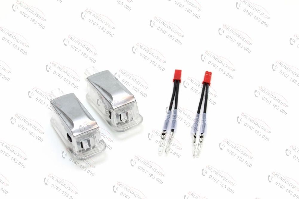 Set lampi dedicate cu logo Audi pentru portiere Audi A1, A4, A5, A6 TT