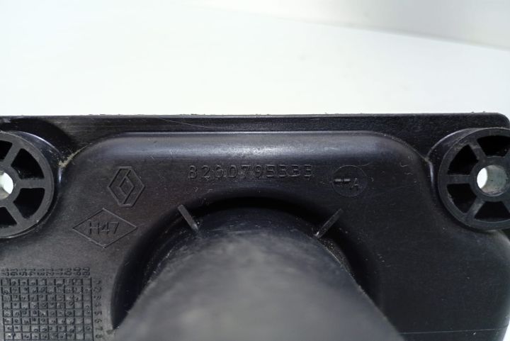 Gat umplere  ulei motor 8200795333 Fiat Talento  seria