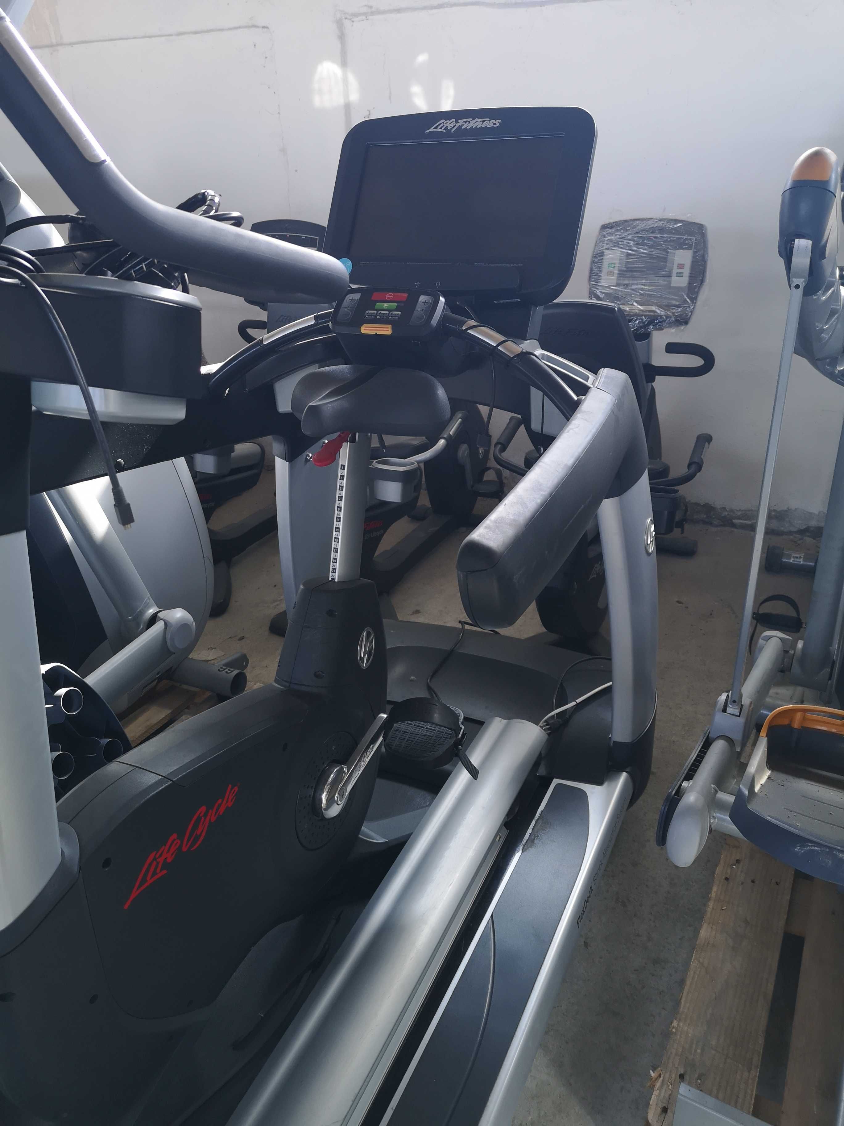 Bicicleta eliptica Precor Amt