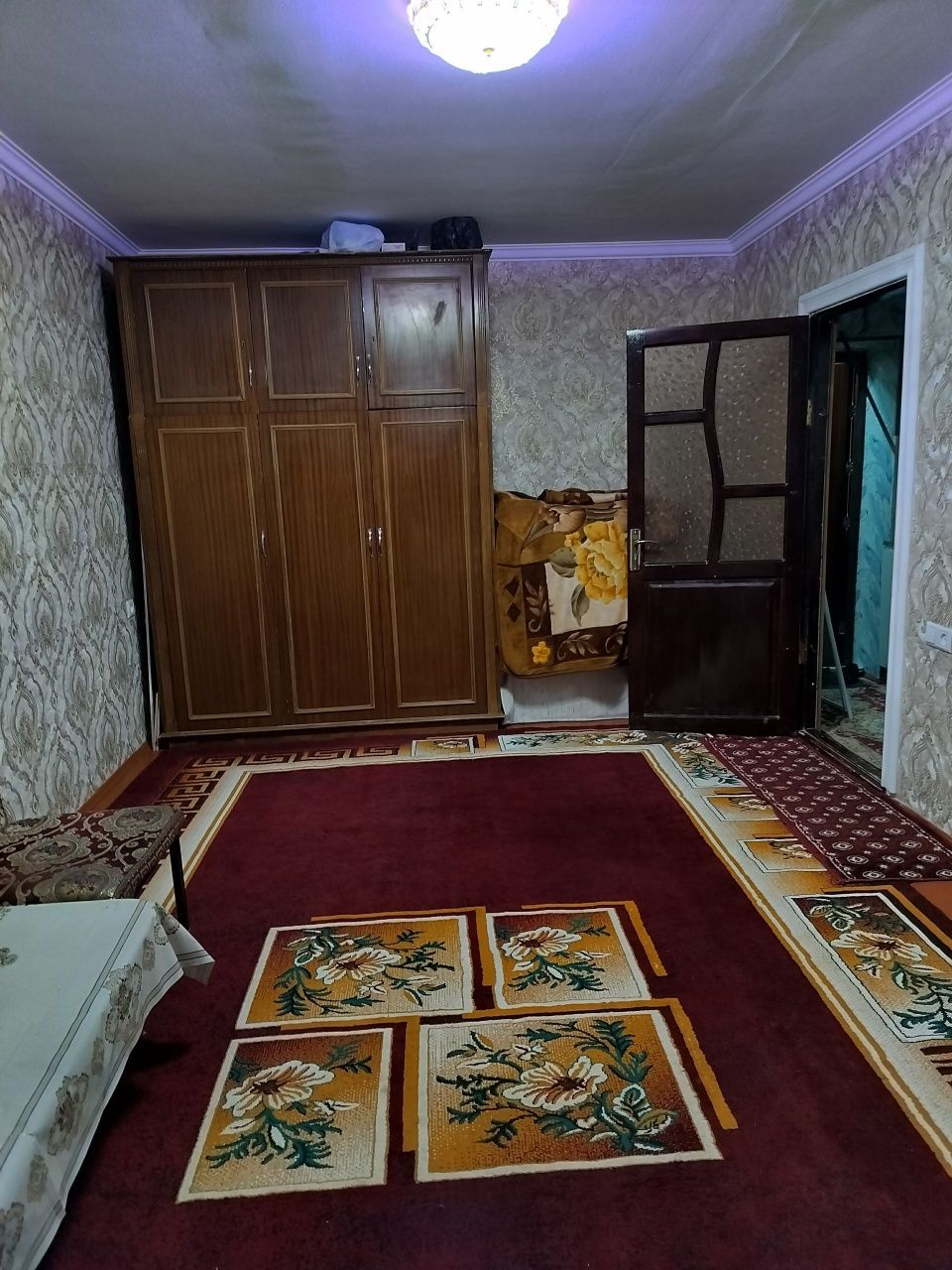 Samarqand shaharda pedinistitut yaqinida 28000 deyapmiz kelishiladi